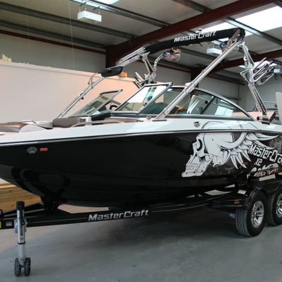 mastercraft-x2-boat-digitally-printed-vinyl-fully-wrapped-hull