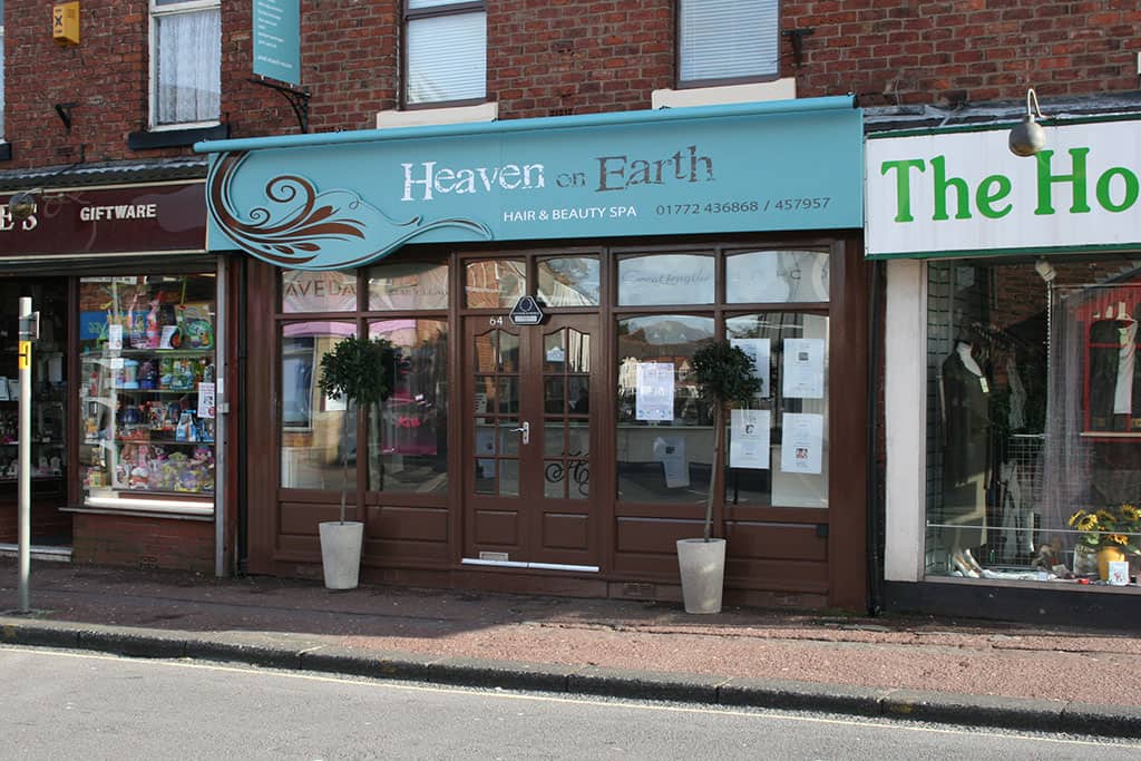 heaven-on-earth-hair-and-beauty-digitally-printed-flat-panel-sign-tray-trough-light-led-halo-lit-feature-panel Heaven on Earth Hair and Beauty - digitally printed flat panel sign tray trough light LED halo lit feature panel